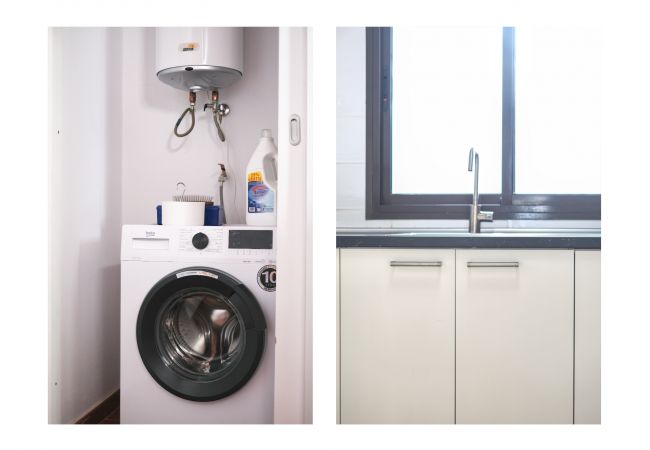 Villa in Playa Blanca - Villa Picasso - Private Pool, BBQ and Air-Con By Lanzarote Vacation Homes Villa in Playa Blanca - Villa Picasso - Private Pool, BBQ and Air-Con By Lanzarote Vacation Homes