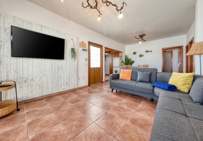 House in Playa Blanca - Casa Iria - Private pool and BBQ By Lanzarote Vacation Homes House in Playa Blanca - Casa Iria - Private pool and BBQ By Lanzarote Vacation Homes