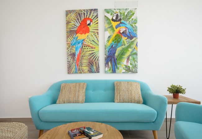 House in Puerto del Carmen - Red Volcano - 00 m from the beach-access to the fariones sports centre included (swimming pool, sauna, gym) House in Puerto del Carmen - Red Volcano - 00 m from the beach-access to the fariones sports centre included (swimming pool, sauna, gym)