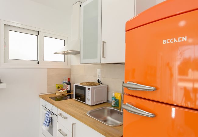 House in Puerto del Carmen - Orange Volcano - 200 m from the beach-access to the fariones sports centre included (swimming pool, sauna, gym) House in Puerto del Carmen - Orange Volcano - 200 m from the beach-access to the fariones sports centre included (swimming pool, sauna, gym)
