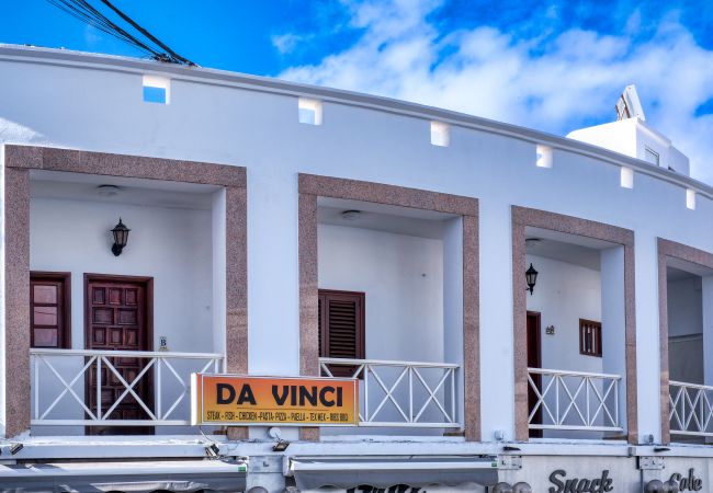 House in Puerto del Carmen - Casa el Varadero - Access Pool and Sport Center and Air-Con House in Puerto del Carmen - Casa el Varadero - Access Pool and Sport Center and Air-Con