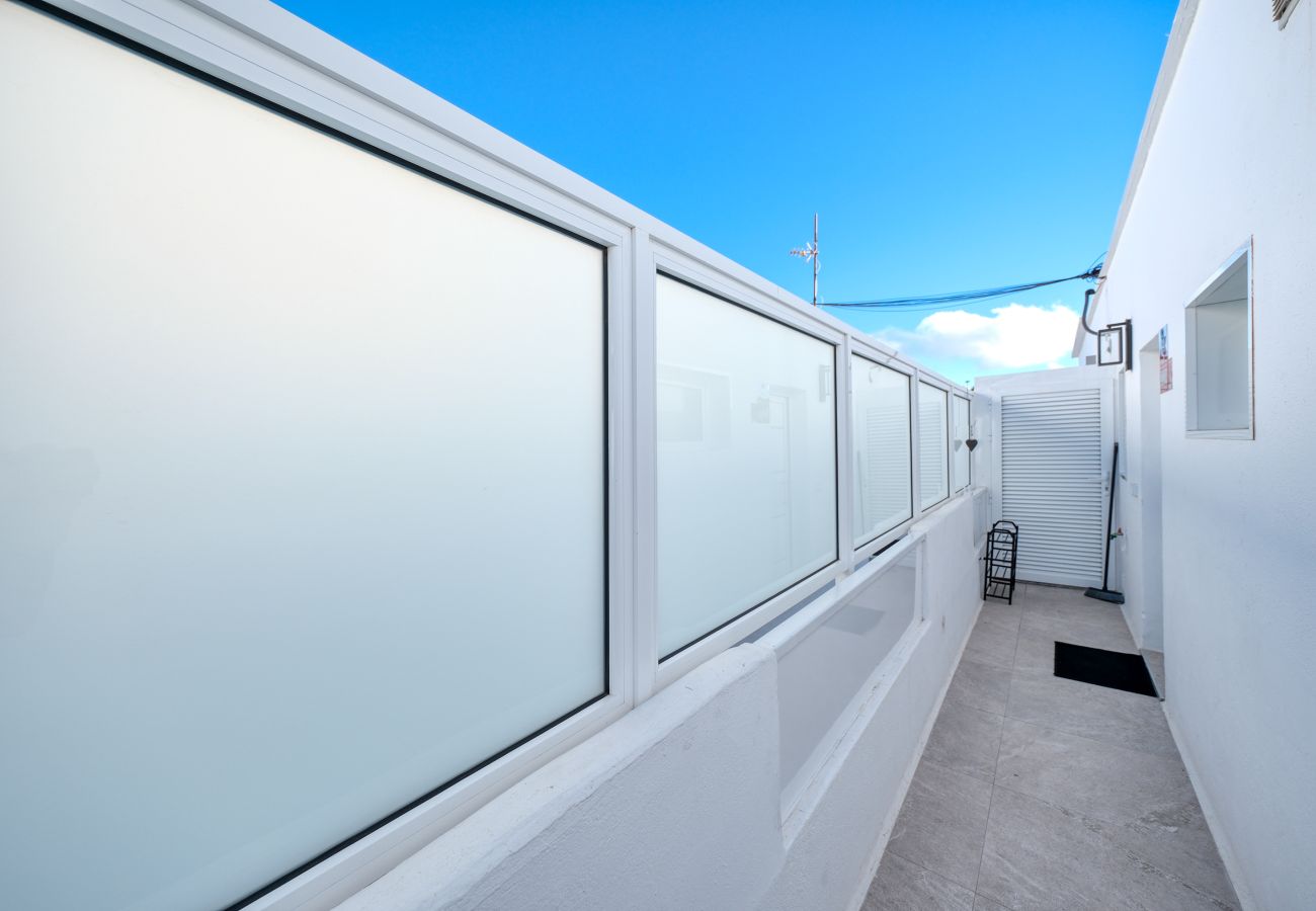 House in Puerto del Carmen - la Joya Suites - 150M from the beach By LVH