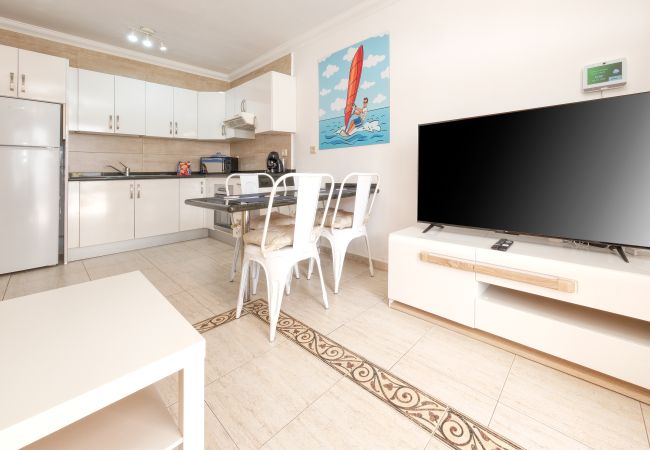 House in Puerto del Carmen - Casa Appia 300m from the beach, heated pool House in Puerto del Carmen - Casa Appia 300m from the beach, heated pool