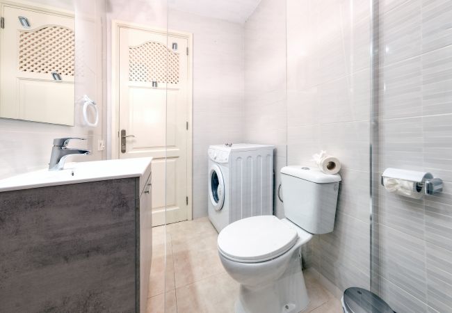 House in Puerto del Carmen - Casa Appia 300m from the beach, heated pool House in Puerto del Carmen - Casa Appia 300m from the beach, heated pool