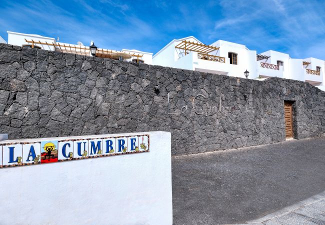 House in Puerto del Carmen - Casa Appia 300m from the beach, heated pool House in Puerto del Carmen - Casa Appia 300m from the beach, heated pool