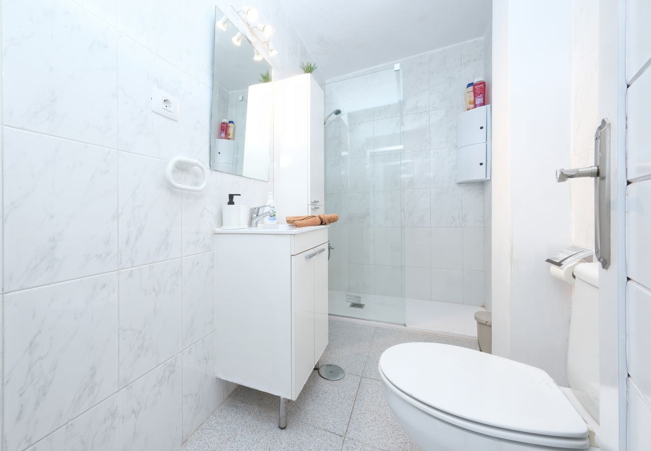 House in Arrieta  - Casa Aramén - 150M to the Beach By LVH