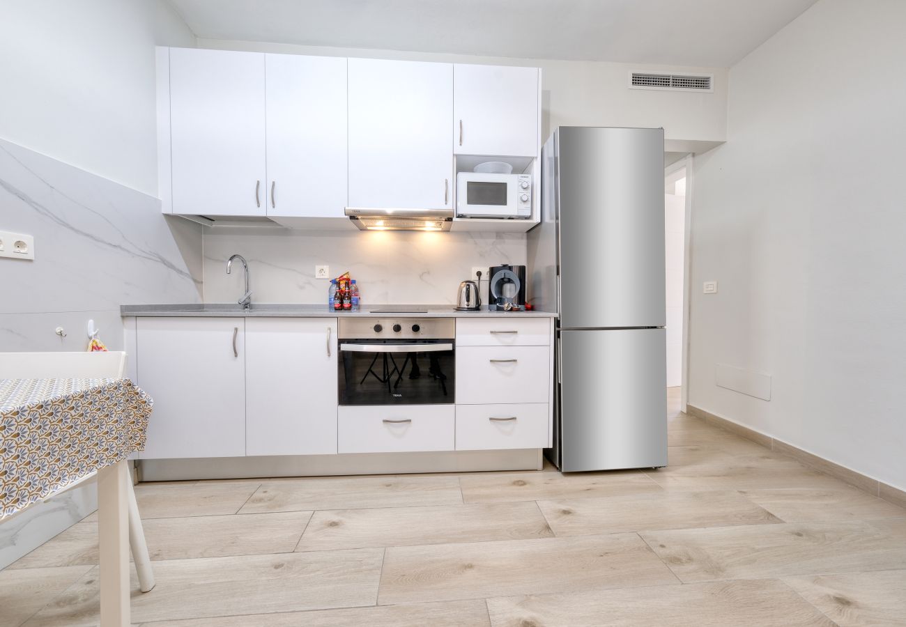 House in Puerto del Carmen - Casa Toni - Next to the Beach By LVH