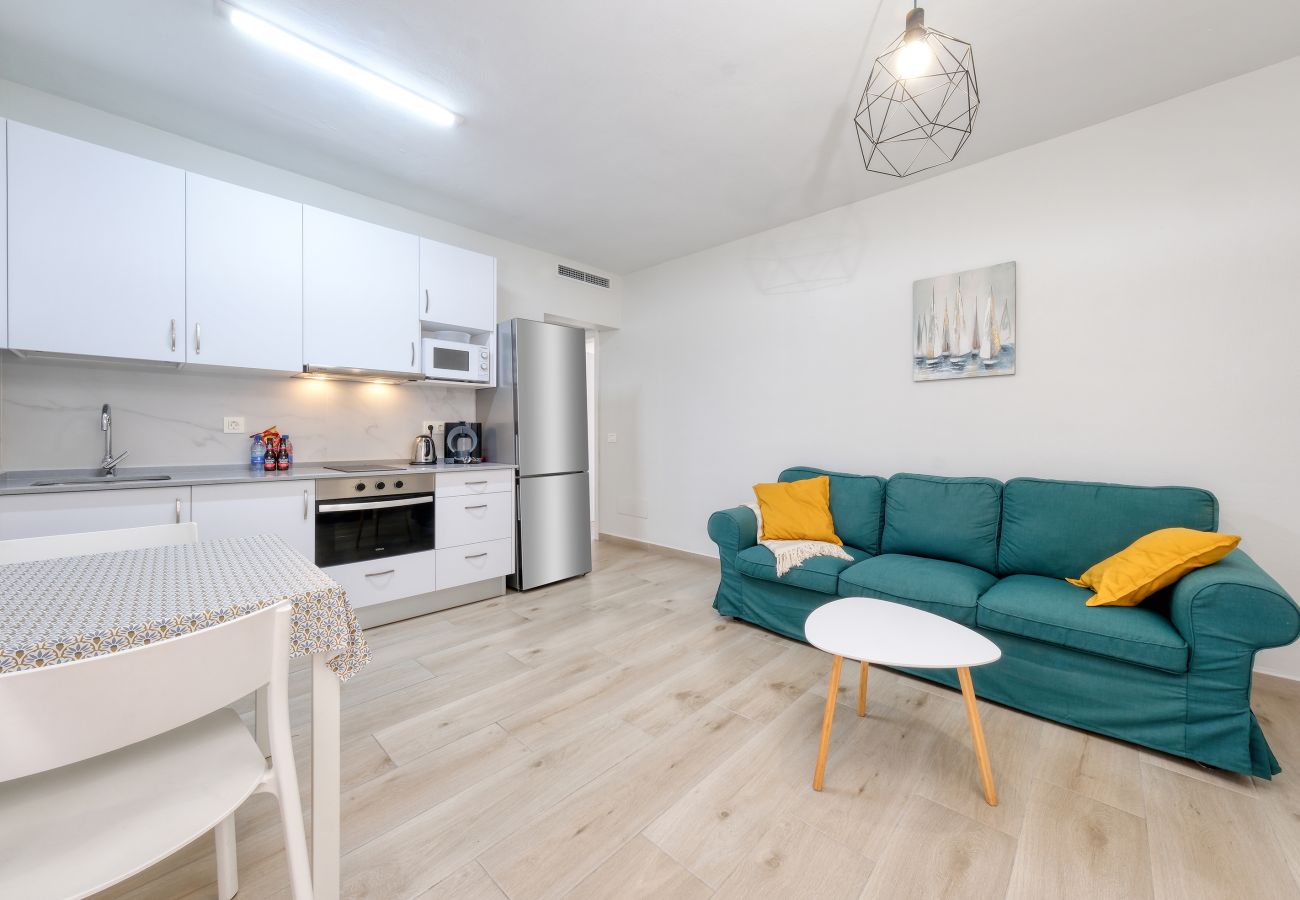 House in Puerto del Carmen - Casa Toni - Next to the Beach By LVH