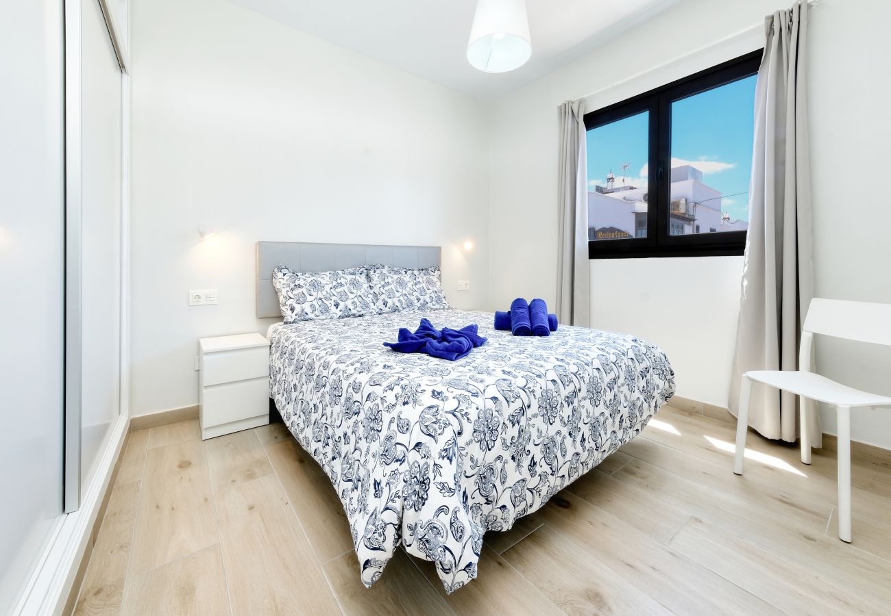 House in Puerto del Carmen - Casa Toni - Next to the Beach By LVH