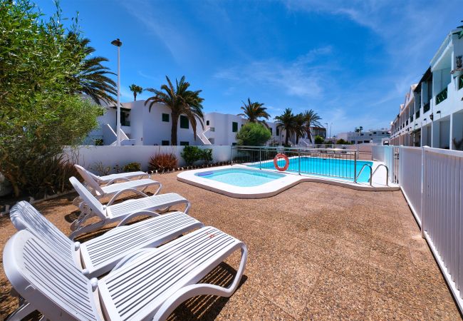 House in Puerto del Carmen - Casa Emilia-close to all amenities and beach House in Puerto del Carmen - Casa Emilia-close to all amenities and beach