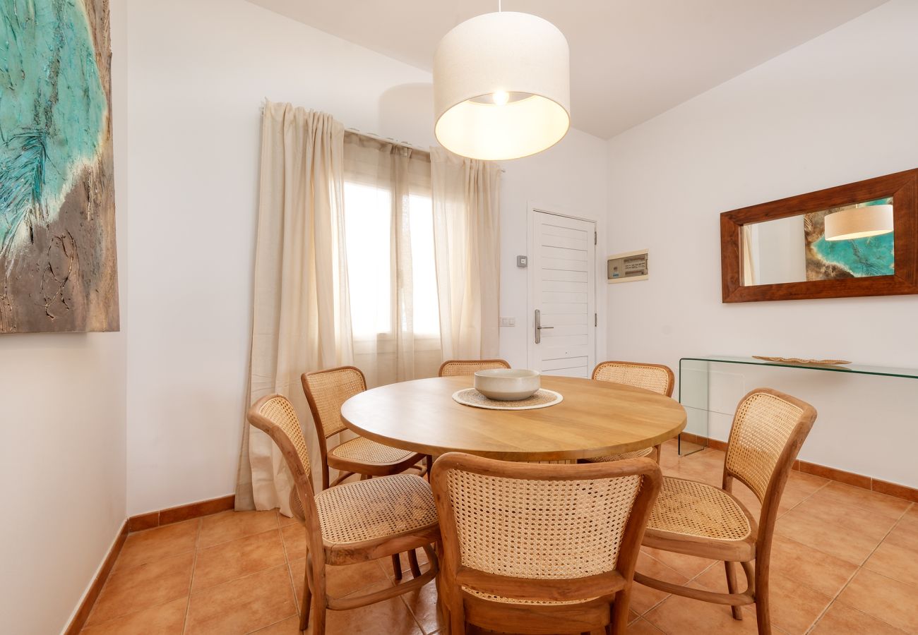 Villa in Playa Blanca - Villa Malolo - Private Pool and Jacuzzi By Lanzarote Vacation Homes