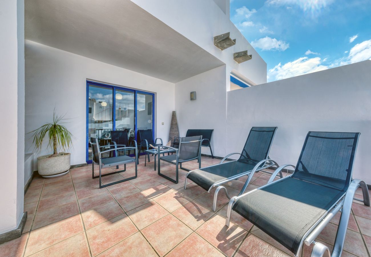 House in Playa Blanca - Playa Blanca Sunset - Pool and BBQ By LVH