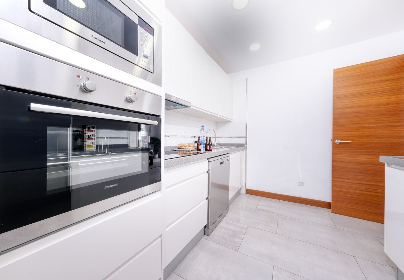 House in Playa Blanca - Lanzarote 2 - Pool, AACC and BBQ By LVH