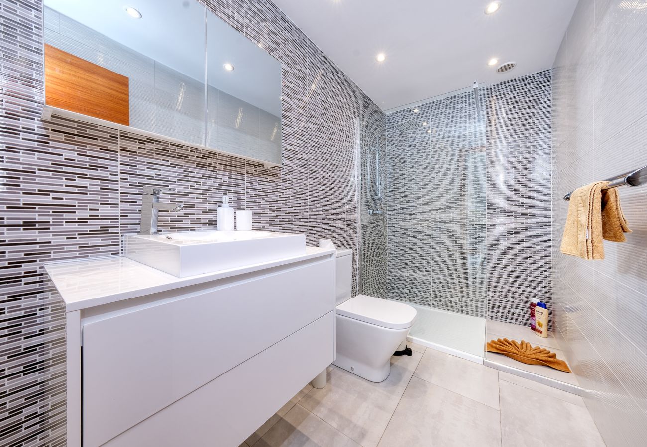 House in Playa Blanca - Lanzarote 2 - Pool, AACC and BBQ By LVH