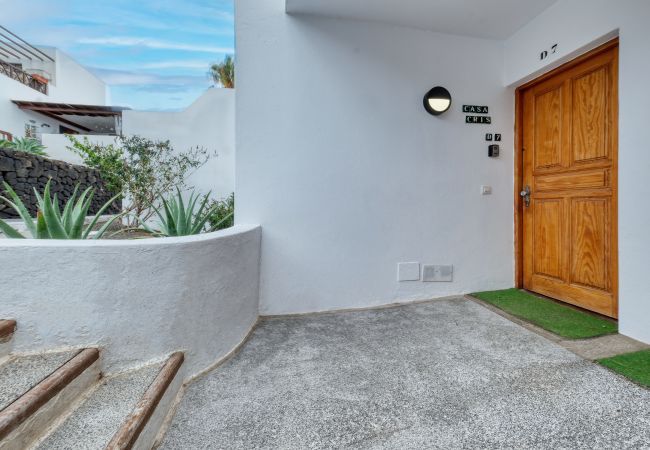 House in Puerto del Carmen - Casa Cris -Beach House House in Puerto del Carmen - Casa Cris -Beach House