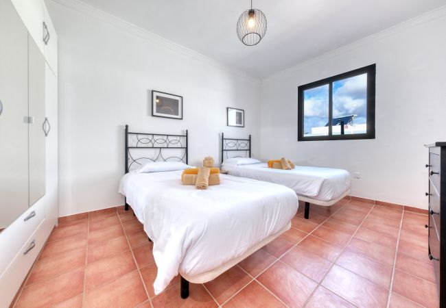 House in Playa Blanca - Villa Arena Blanca with Private Pool and BBQ By Lanzarote Vacation Homes House in Playa Blanca - Villa Arena Blanca with Private Pool and BBQ By Lanzarote Vacation Homes