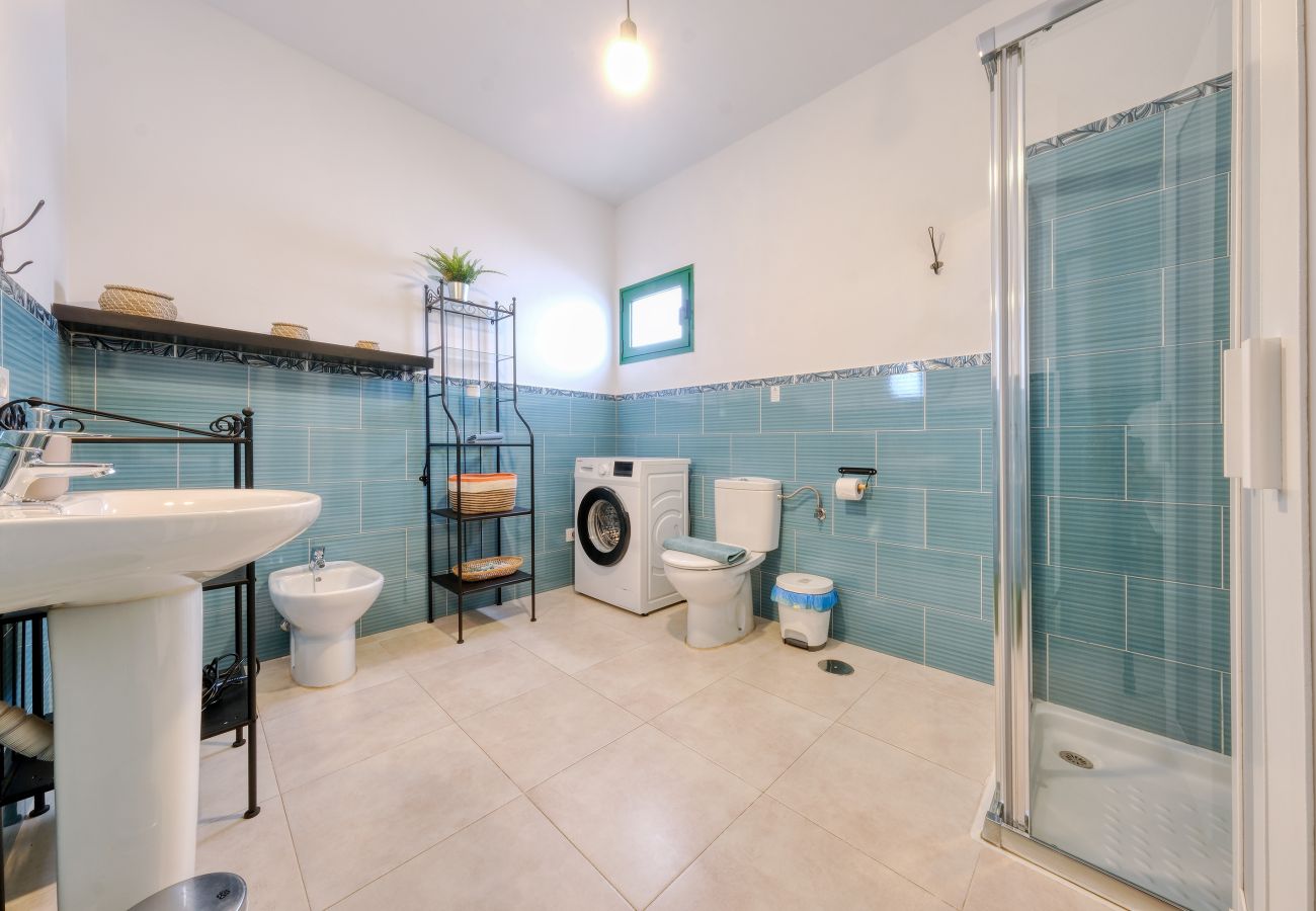 House in Tinajo - NoPasaNada: apartmento privado el Hierro, vistas al jardín