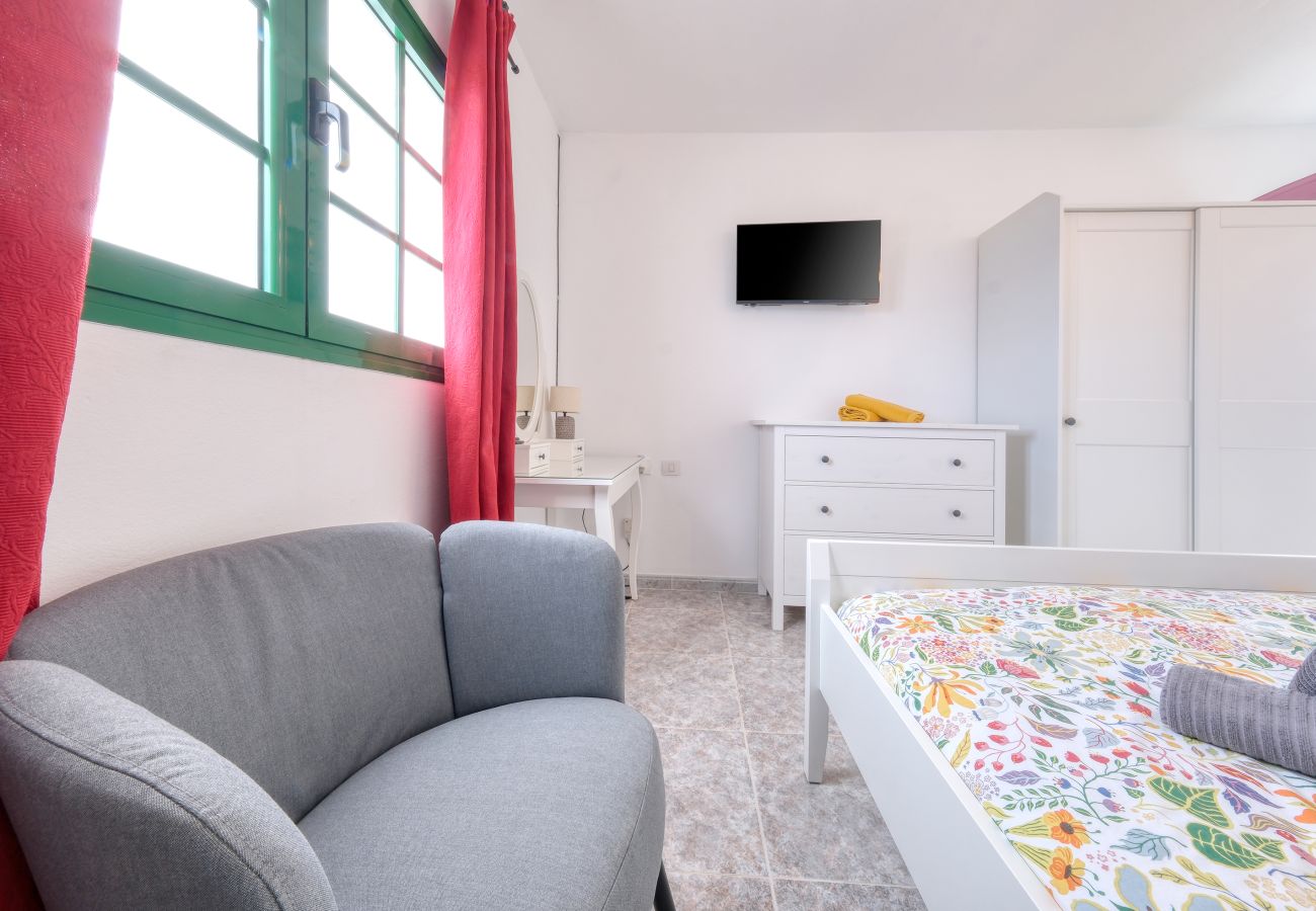 Rent by room in Tinajo - Casa NoPasaNada, estudio La Graciosa Sea View