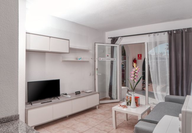 House in Puerto del Carmen - Eva Vacation Home Pool & Relax - Very close to the beach  House in Puerto del Carmen - Eva Vacation Home Pool & Relax - Very close to the beach