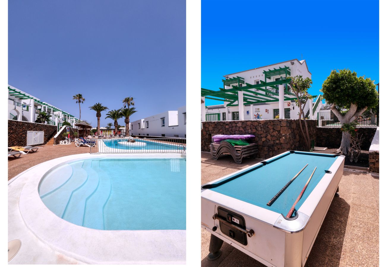 House in Puerto del Carmen - Eva Vacation Home Pool & Relax - Very close to the beach 