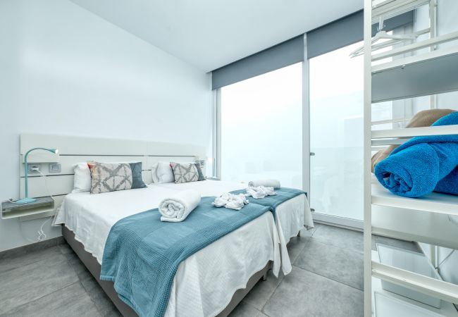 House in  Famara - Karma Famara 1 -25m from the beach, fast wifi and roof top terrace  House in  Famara - Karma Famara 1 -25m from the beach, fast wifi and roof top terrace