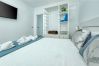 House in  Famara - Karma Famara 1 -25m from the beach, fast wifi, rooftop terrace 