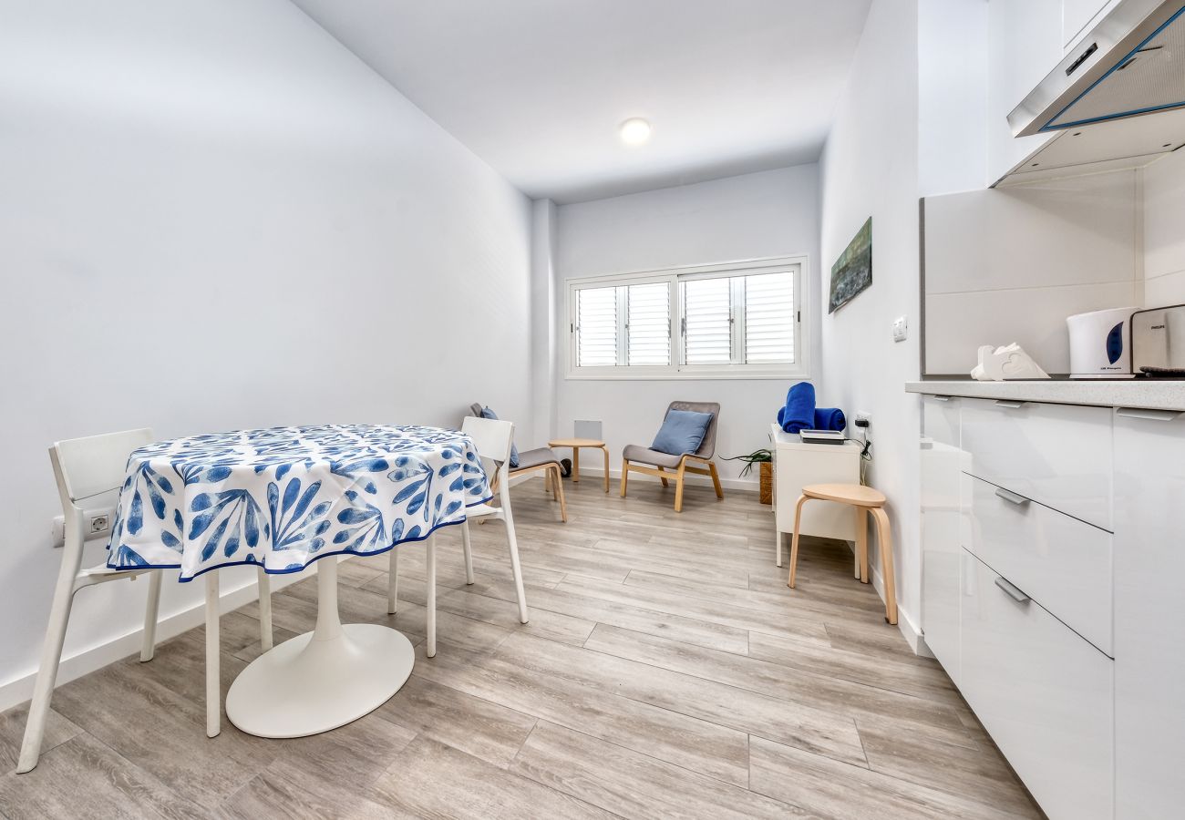 Studio in Arrecife - Studio el Greco next to Reducto beach 