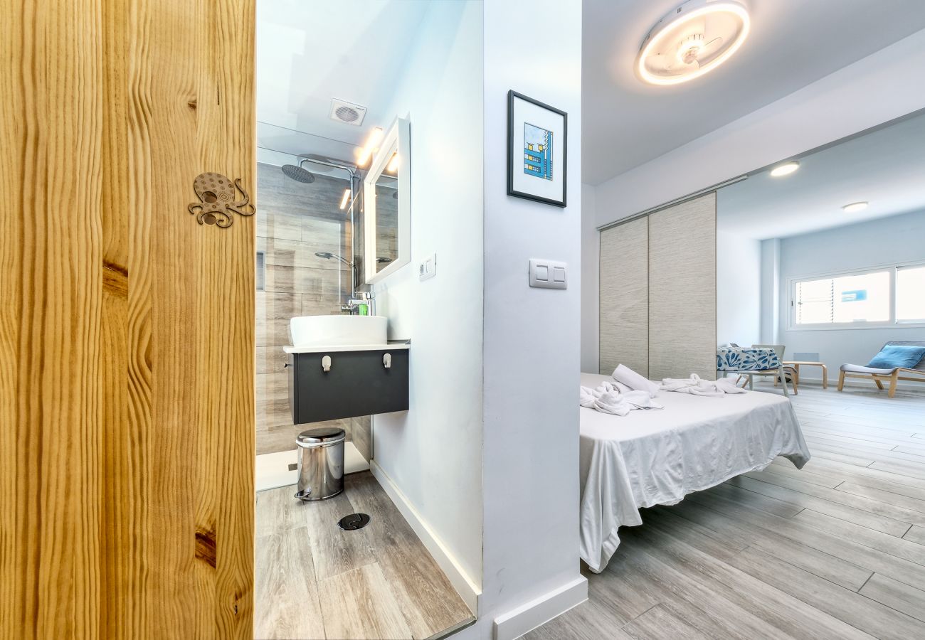 Studio in Arrecife - Studio el Greco next to Reducto beach 