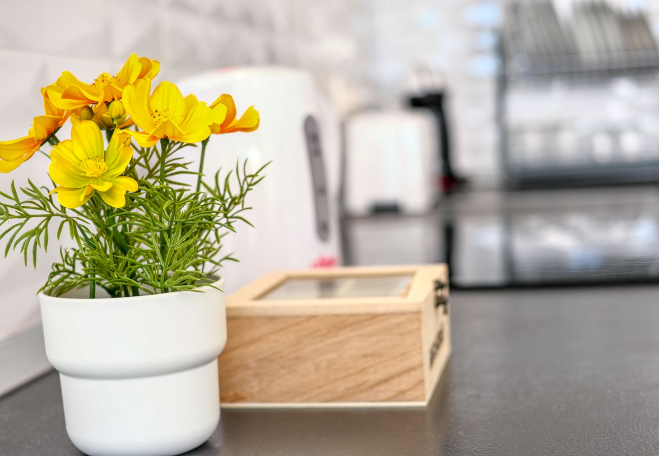 House in Costa Teguise - Suite ANIAGUA Bright holiday home with pool view