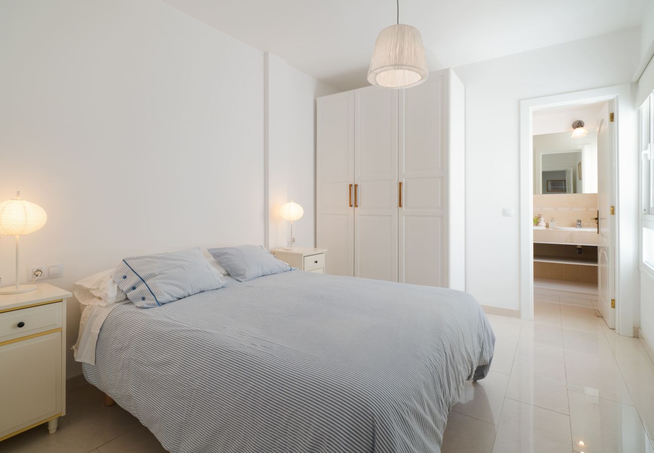 House in Arrecife - LIVING EL CHARCO-Perfect Views & Location