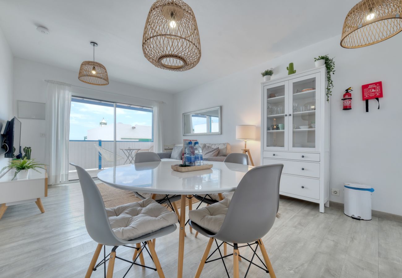 House in Costa Teguise - Barraquito - 100M to the Beach By LVH