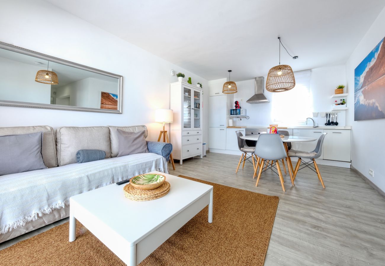 House in Costa Teguise - Barraquito - 100M to the Beach By LVH