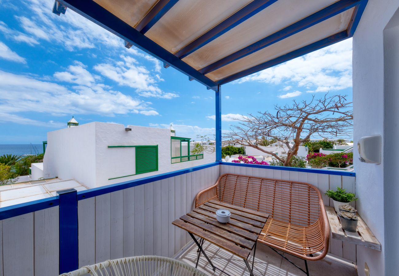 House in Costa Teguise - Barraquito - 100M to the Beach By LVH