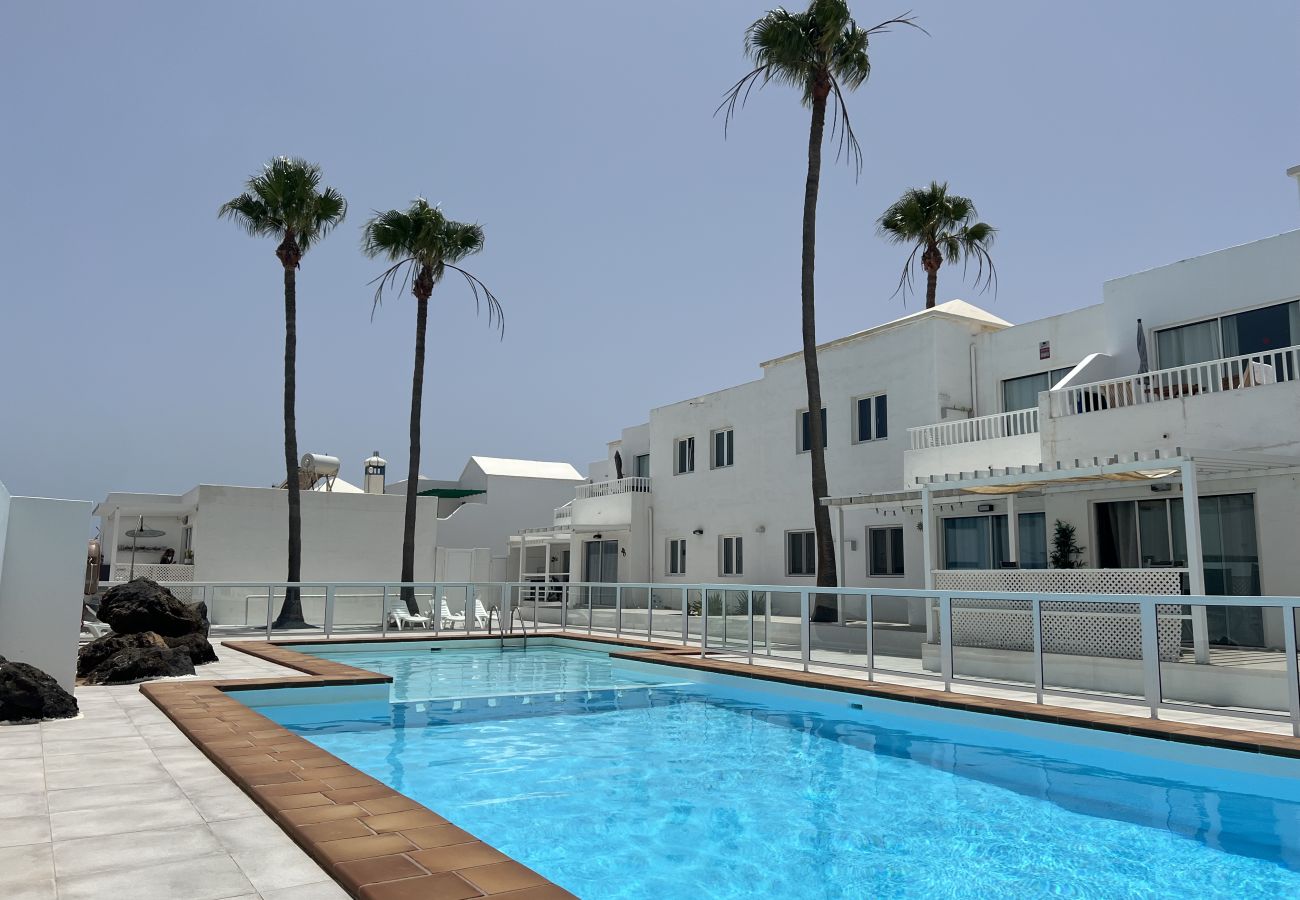 House in Costa Teguise - Barraquito - 100M to the Beach By LVH