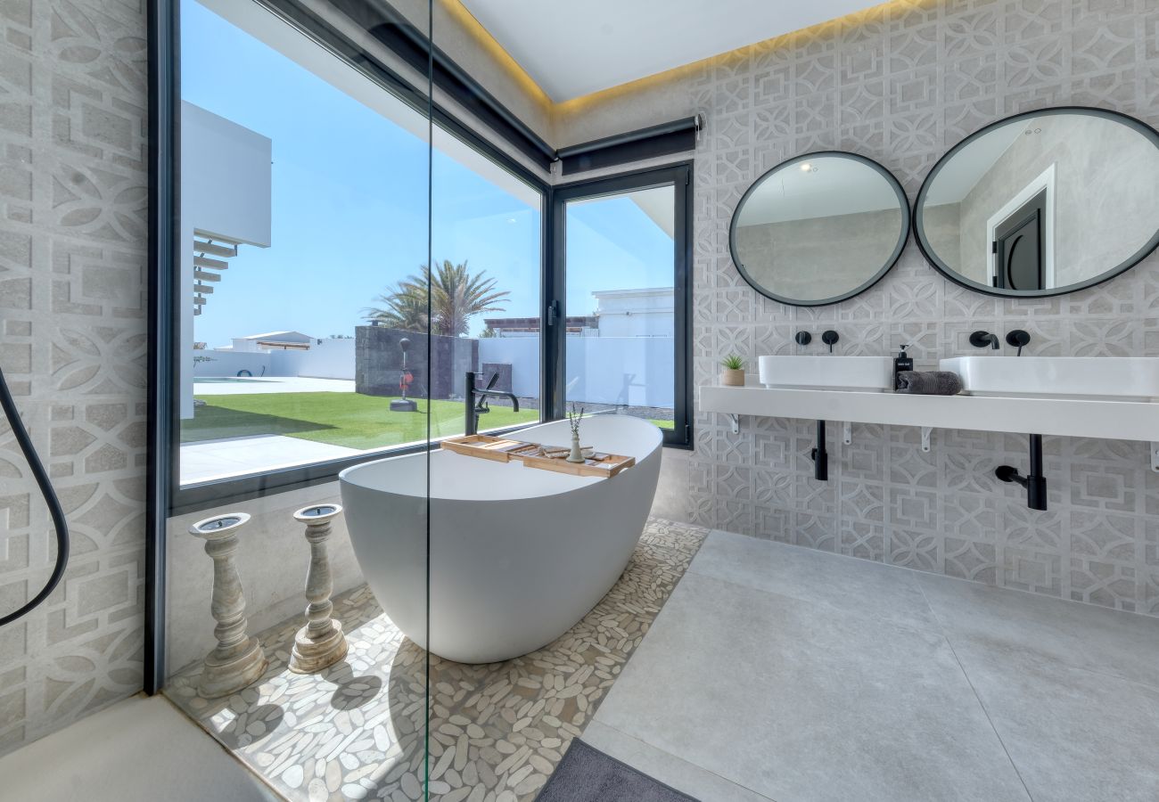 Villa in Puerto Calero - White House - Fire pit and private pool By Lanzarote Vacation Homes