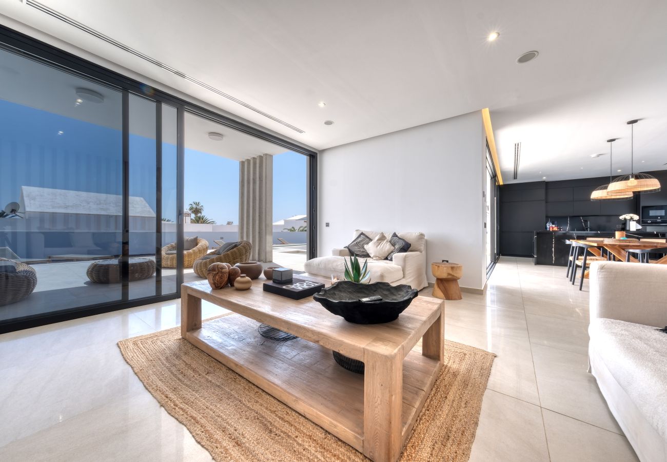 Villa in Puerto Calero - White House - Fire pit and private pool By Lanzarote Vacation Homes