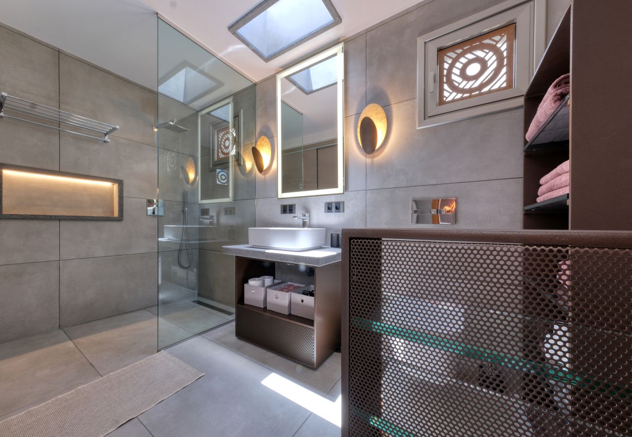 House in Costa Teguise - Casita Max - Luxury near the beach By LVH