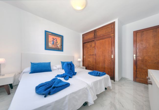 Apartment in Puerto del Carmen - Apartment Victoria Sun&Sea -  30 m from the beach Apartment in Puerto del Carmen - Apartment Victoria Sun&Sea -  30 m from the beach