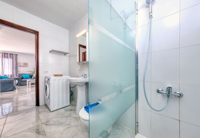 Apartment in Puerto del Carmen - Apartment Victoria Sun&Sea -  30 m from the beach Apartment in Puerto del Carmen - Apartment Victoria Sun&Sea -  30 m from the beach