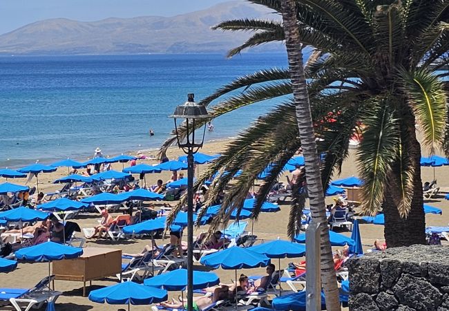 Apartment in Puerto del Carmen - Apartment Victoria Sun&Sea -  30 m from the beach Apartment in Puerto del Carmen - Apartment Victoria Sun&Sea -  30 m from the beach