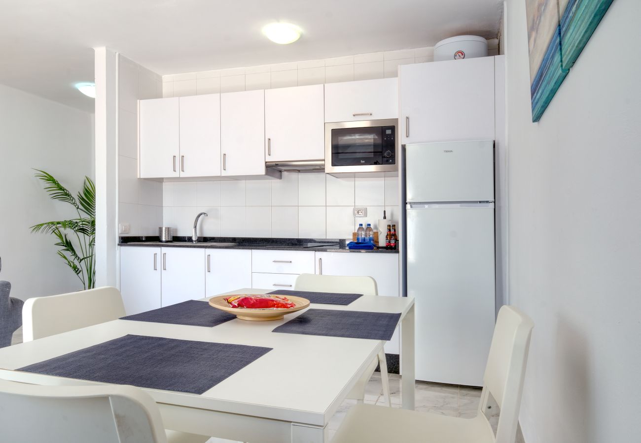 Apartment in Puerto del Carmen - Sun&Sea - 30 m from the beach By LVH