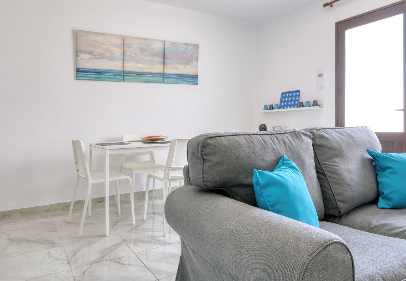 Apartment in Puerto del Carmen - Sun&Sea - 30 m from the beach By LVH