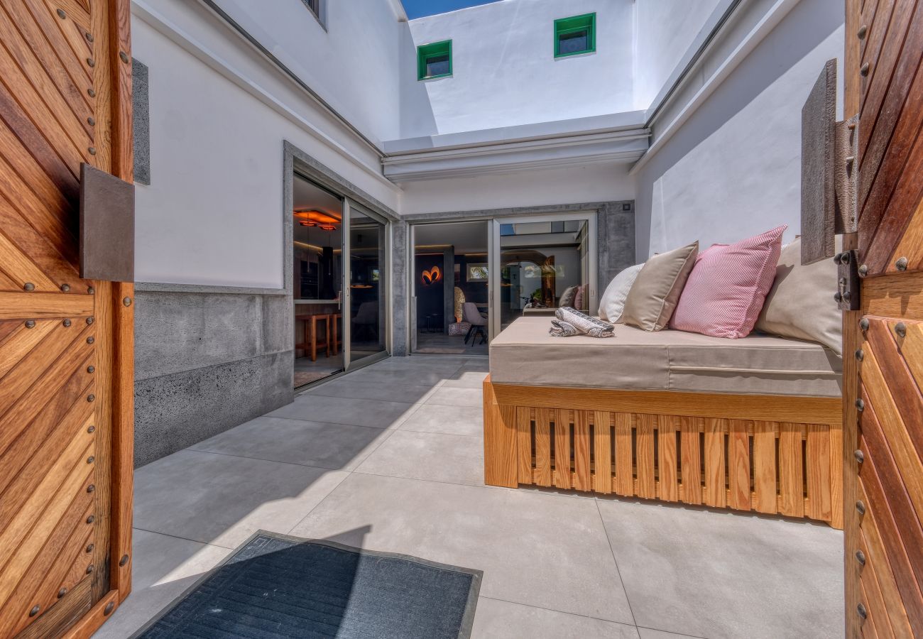 House in Costa Teguise - Casita Moritz - Luxury near the beach By LVH