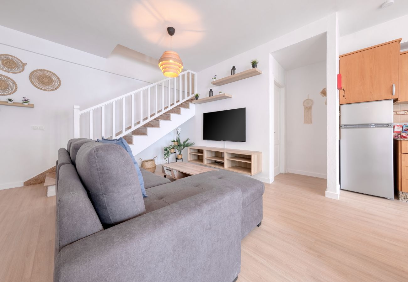 House in Playa Blanca - Mar y Ola - 250M to the beach By LVH