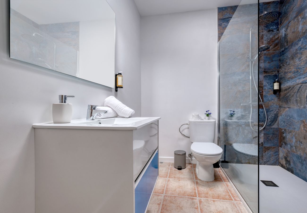 House in Playa Blanca - Mar y Ola - 250M to the beach By LVH