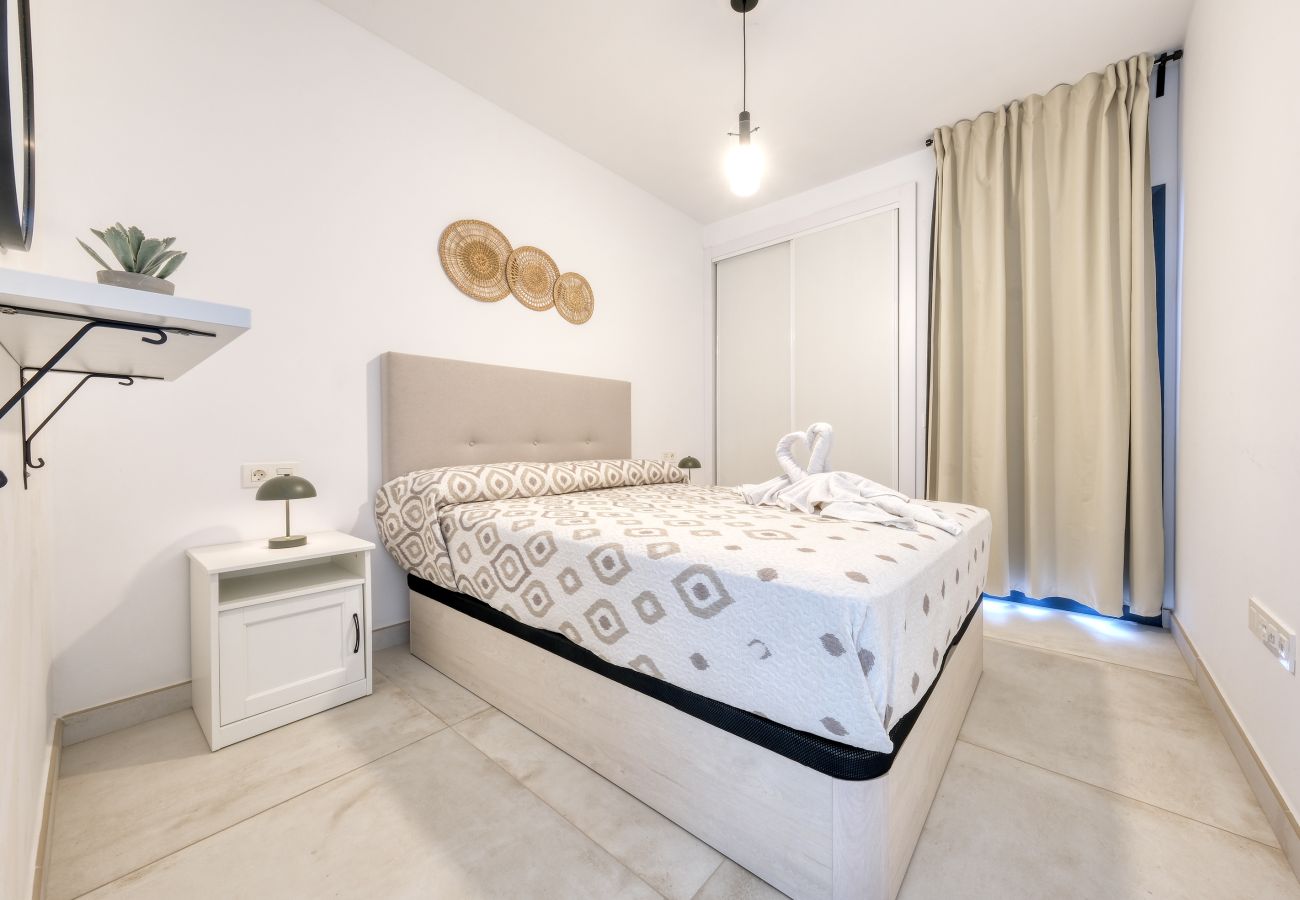 House in Tinajo - House La Santa - 400M to the Beach By LVH