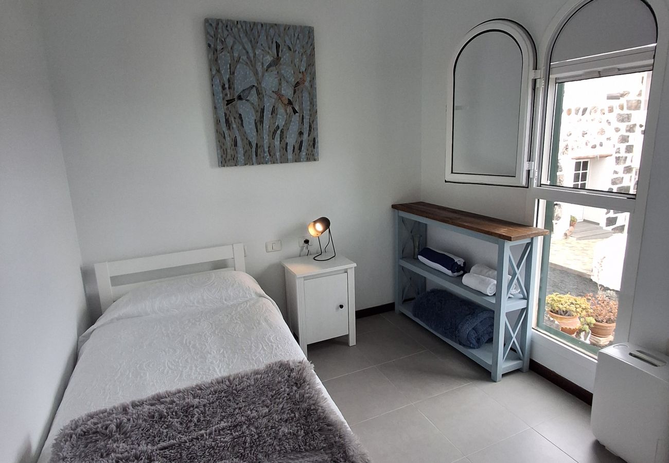 House in Conil - Casa Mica Rural -  Idyllic Setting By LVH