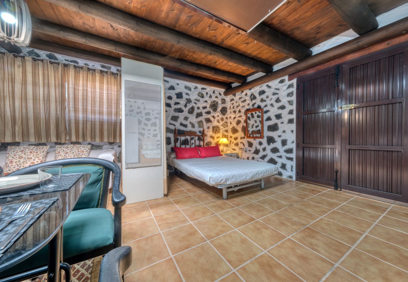 Apartment in San Bartolome - Casa El Islote - Apartamento 2 Bajo By LVH