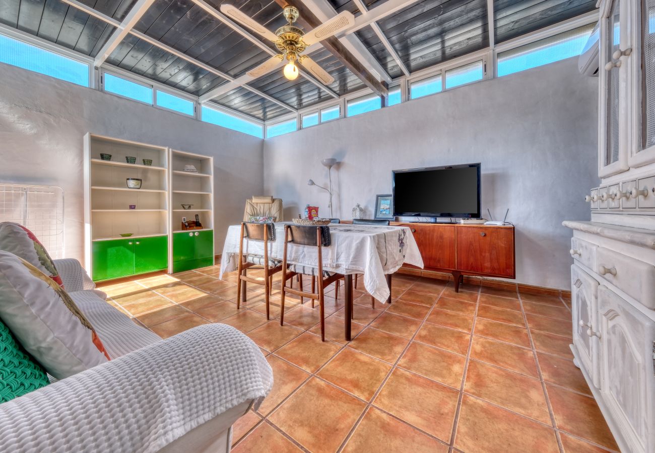 Apartment in San Bartolome - Casa El Islote - Apartamento 1 Derecha By LVH