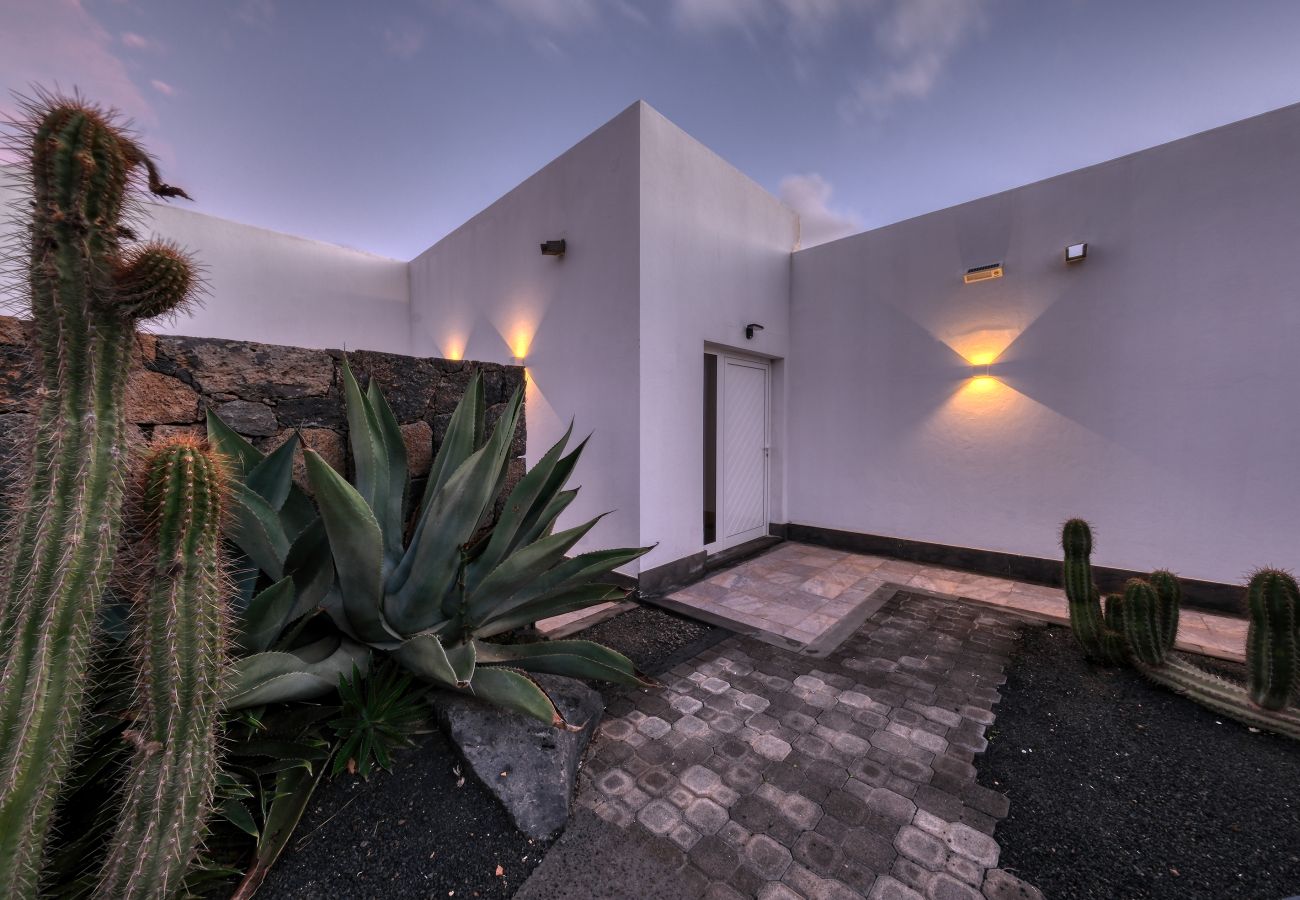 House in Charco del Palo - Casa Edén - Luxury Villa By LVH